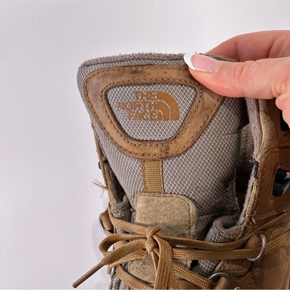 The North Face Men’s Chilkat 400 II Snow Boots Waterproof 11
